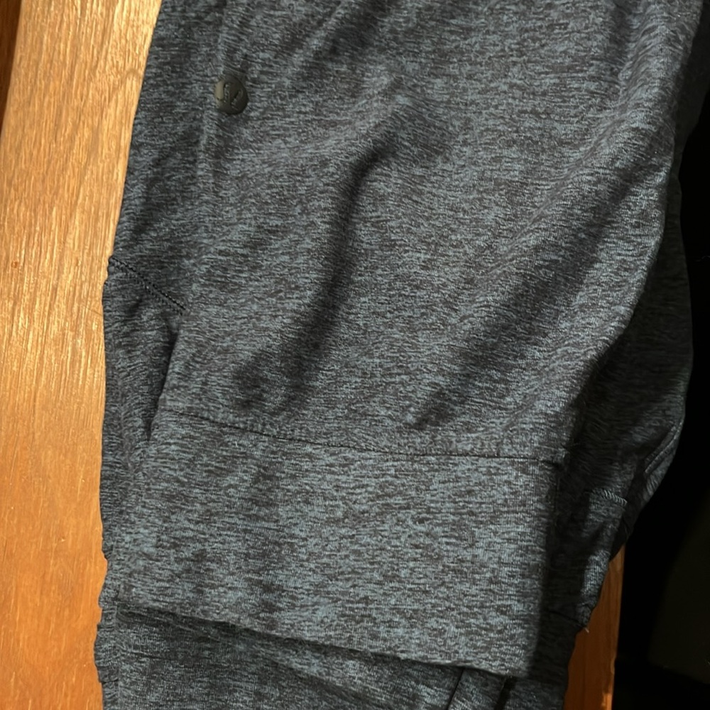 Lululemon Ready to Rulu Jogger Crop- size 6 - Picture 7 of 8